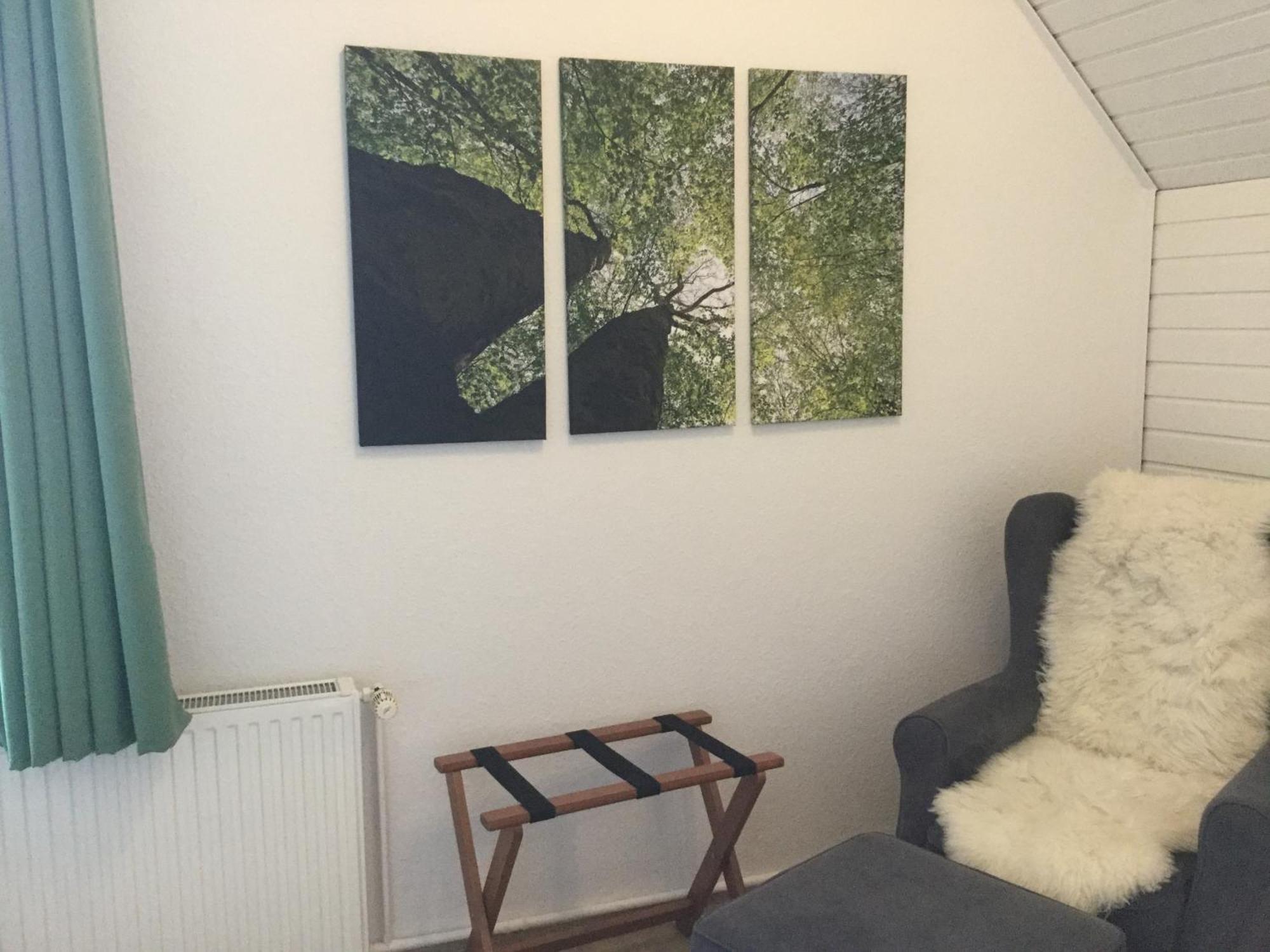 Ferienhaus Us lütt Hus und das Zimmer Linde im Haupthaus Oldenburg Zimmer foto