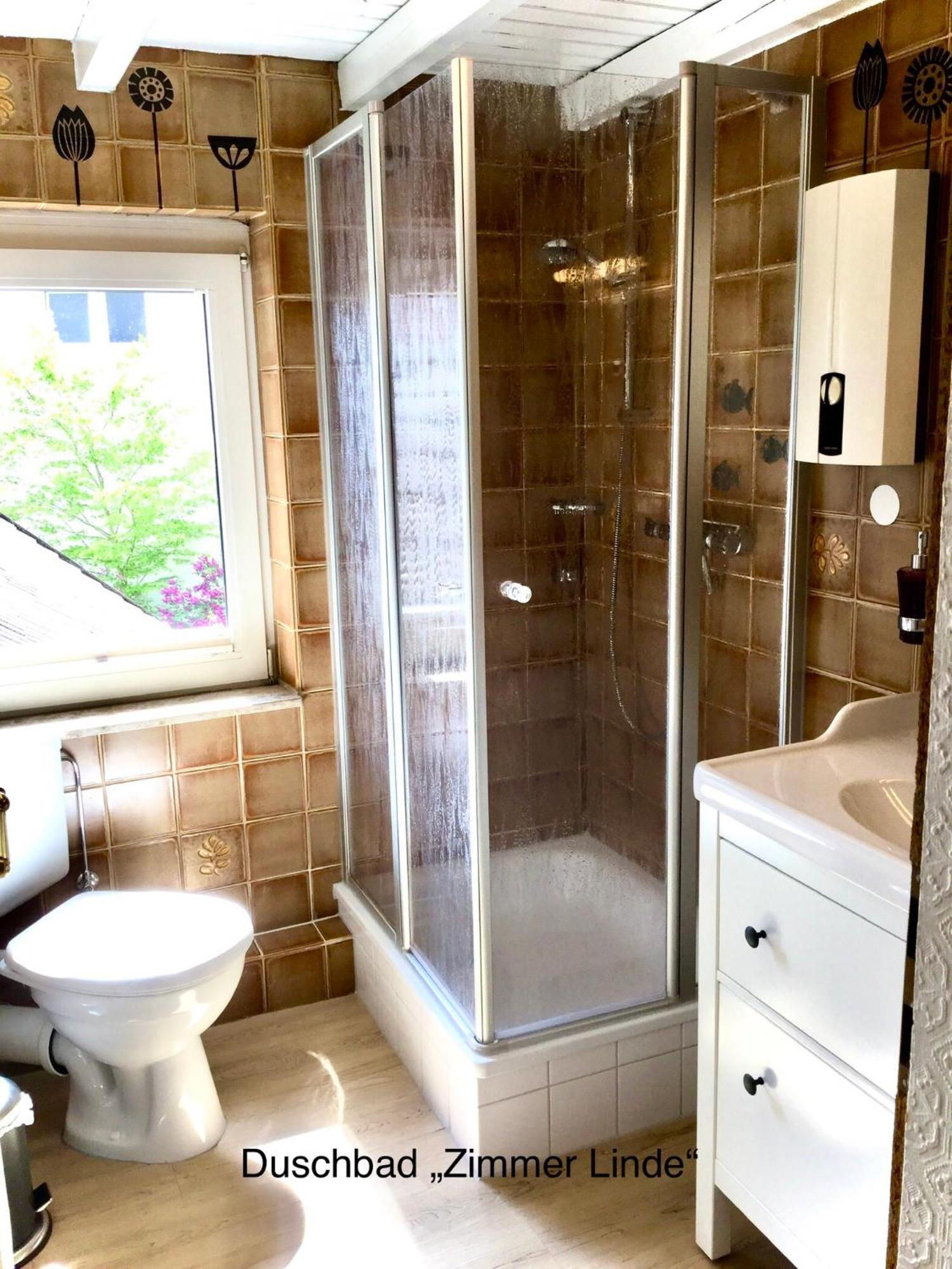 Ferienhaus Us lütt Hus und das Zimmer Linde im Haupthaus Oldenburg Zimmer foto